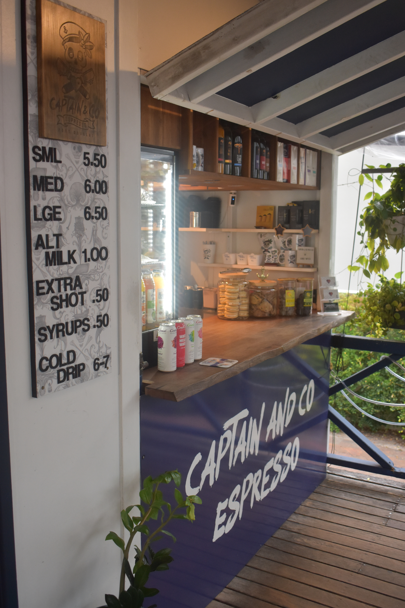 Captain & Co – coffee with a friendly smile in Port Douglas
